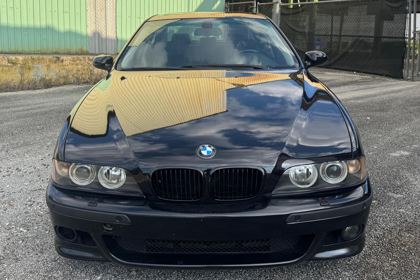 2001 BMW 540i Sedan — view 2