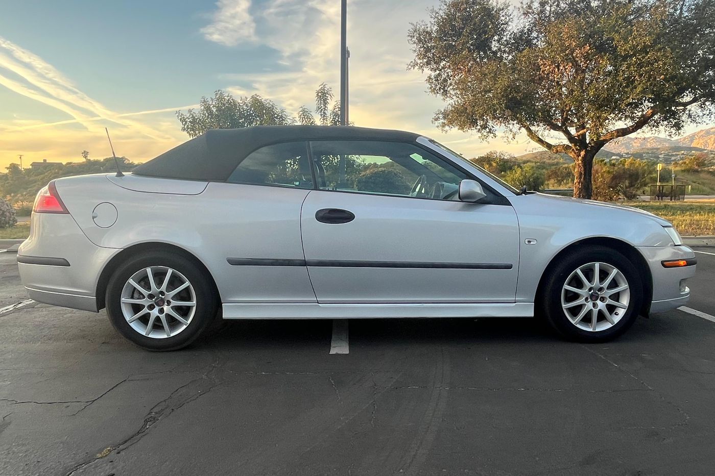 2005 Saab 9-3 Arc Convertible — view 3