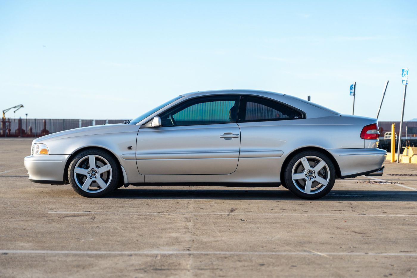 1999 Volvo C70 Coupe — view 3